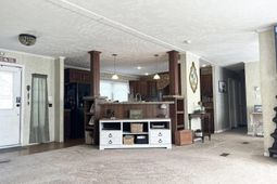 10407 County Line Rd. photo 4