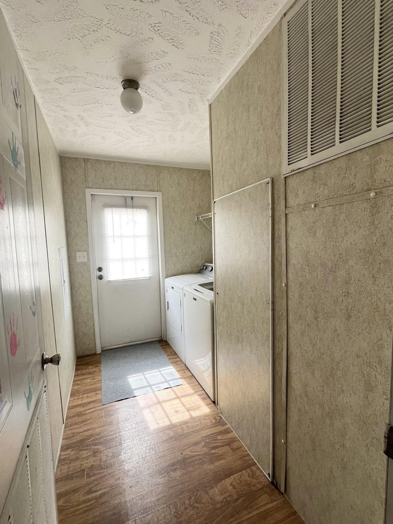 10407 County Line Rd. Photo 9