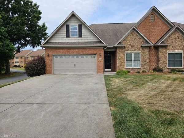 105 Oleander Drive, Bermuda Run, NC 27006