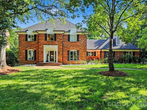 2814 winding oak Drive, Charlotte, NC 28270
