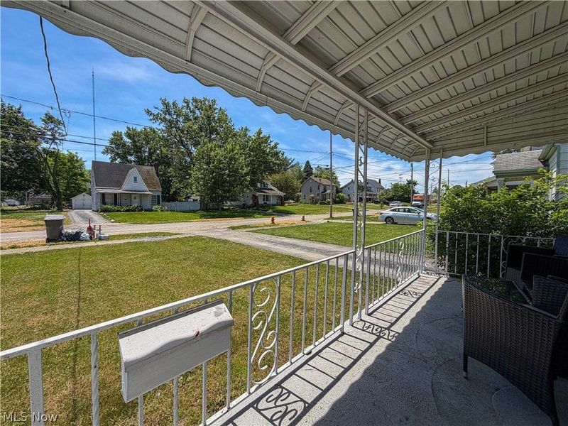 548 Cambridge Avenue, Youngstown, OH 44502 Photo 3