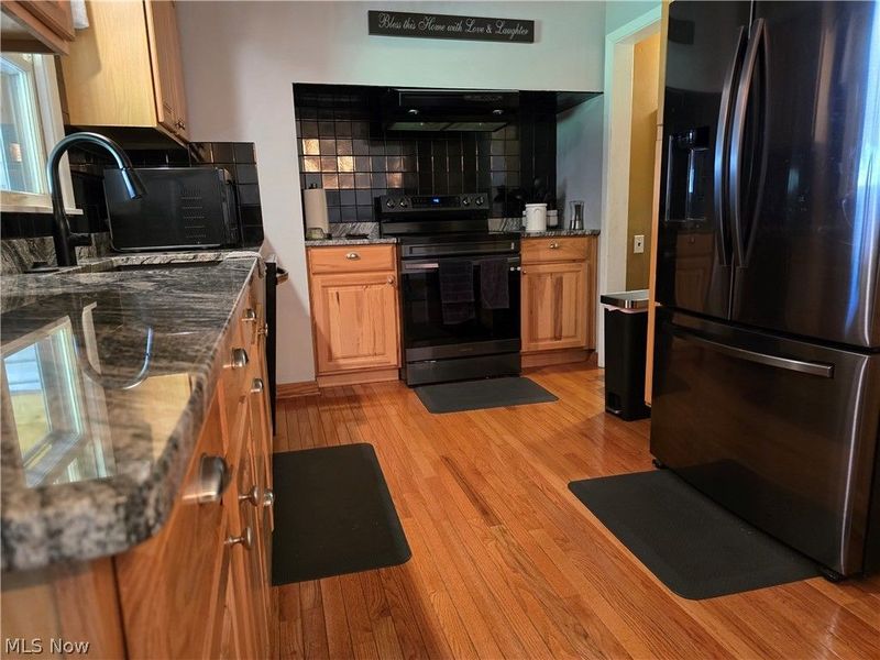 3902 Ayrshire Drive, Youngstown, OH 44511 Photo 4