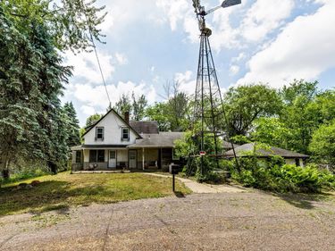 12564 Goodview Avenue N, White Bear Lake, MN 55110