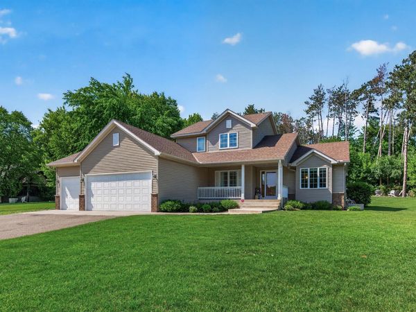 2255 146th Avenue NE, Ham Lake, MN 55304