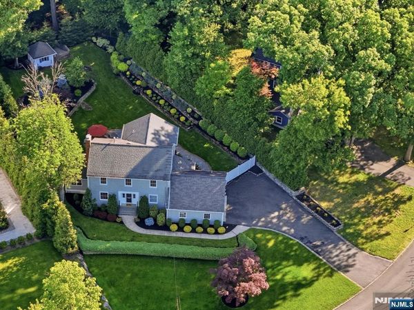 62 Fells Road, VERONA, NJ 07044