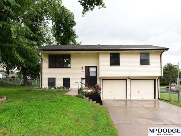 3405 Terrace Drive, Omaha, NE 68134
