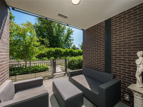 550 Michigan St , Unit #101, Victoria, BC V8V 0G3