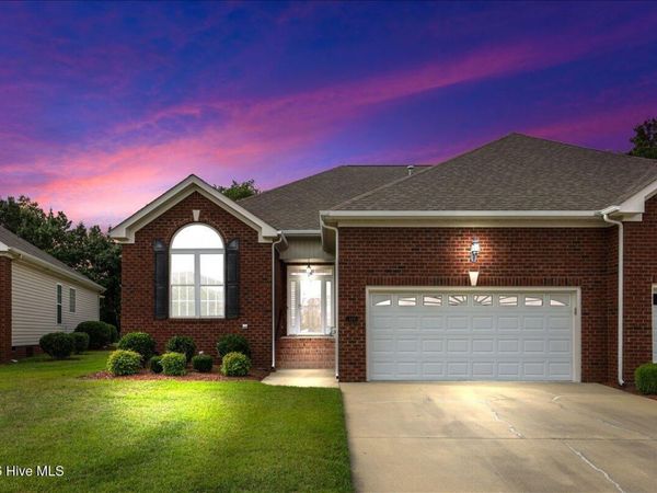 104 Commonsgate Drive , Goldsboro, NC 27530