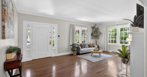2702 Donner Way, Sacramento, CA 95818 Photo