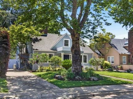 2702 Donner Way, Sacramento, CA 95818 Photo