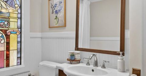 2702 Donner Way, Sacramento, CA 95818 Photo