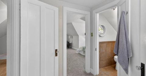 2702 Donner Way, Sacramento, CA 95818 Photo