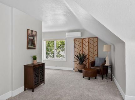 2702 Donner Way, Sacramento, CA 95818 Photo