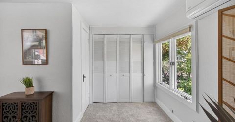 2702 Donner Way, Sacramento, CA 95818 Photo