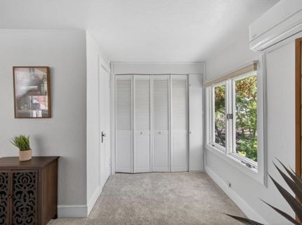 2702 Donner Way, Sacramento, CA 95818 Photo