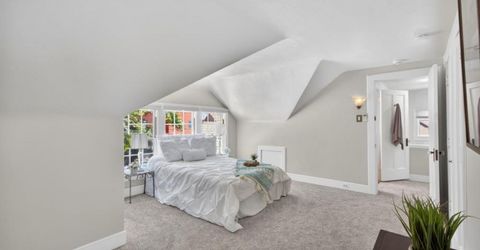 2702 Donner Way, Sacramento, CA 95818 Photo