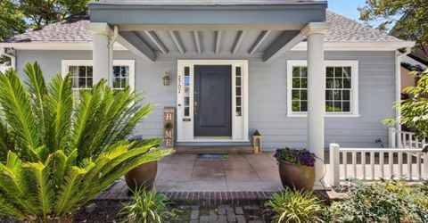 2702 Donner Way, Sacramento, CA 95818 Photo