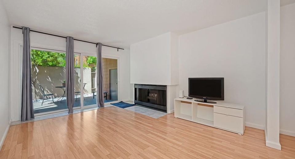 724 Woodside Lane East #6, Unit 6, Sacramento, CA 95825 Photo
