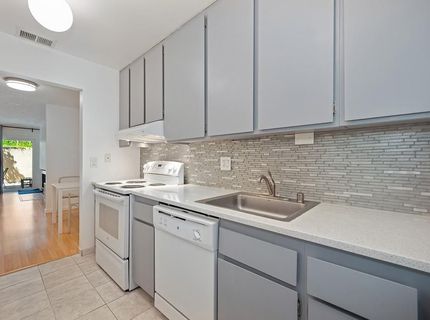 724 Woodside Lane East #6, Unit 6, Sacramento, CA 95825 Photo