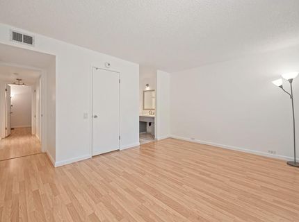 724 Woodside Lane East #6, Unit 6, Sacramento, CA 95825 Photo