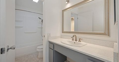 724 Woodside Lane East #6, Unit 6, Sacramento, CA 95825 Photo