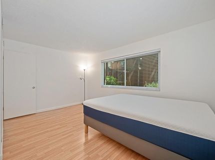 724 Woodside Lane East #6, Unit 6, Sacramento, CA 95825 Photo