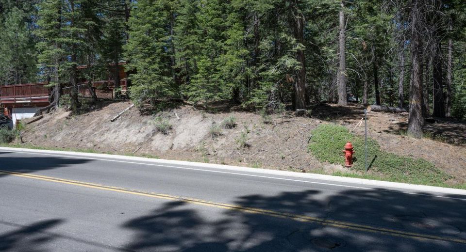 1876 Elks Club Dr, South Lake Tahoe, CA 96150 Photo