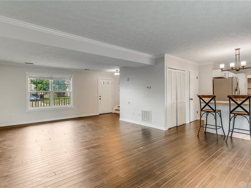 1310 Shannon Lane, Xenia, OH 45385 Photo 9