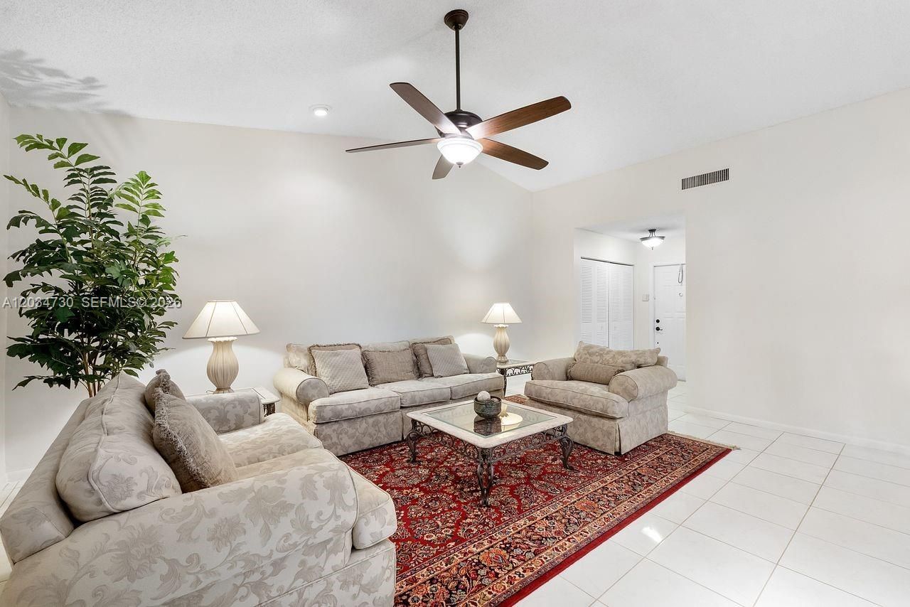 2073 Montpeliar , Weston, FL 33326 Photo