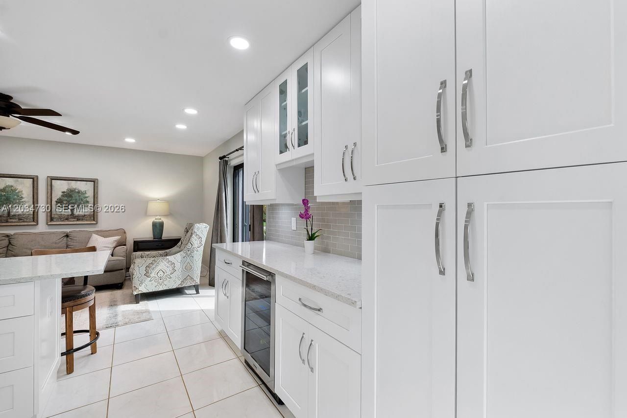 2073 Montpeliar , Weston, FL 33326 Photo