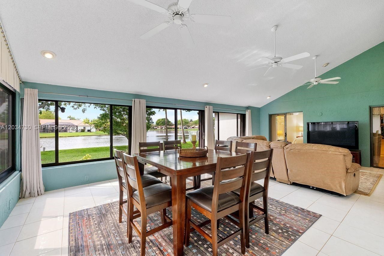 2073 Montpeliar , Weston, FL 33326 Photo