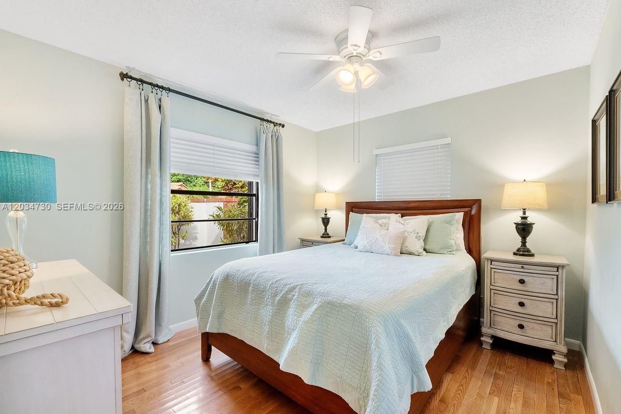 2073 Montpeliar , Weston, FL 33326 Photo