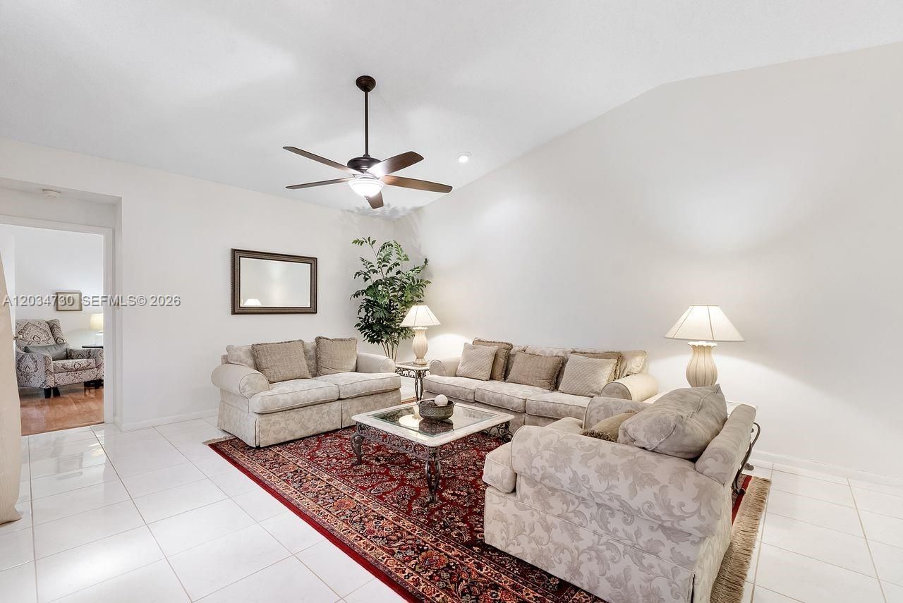 2073 Montpeliar , Weston, FL 33326 Photo