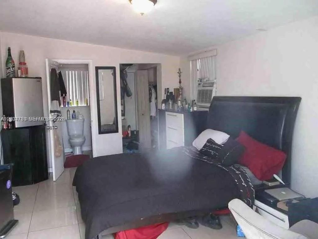 10040 NW 8th Ave , Miami, FL 33150 Photo