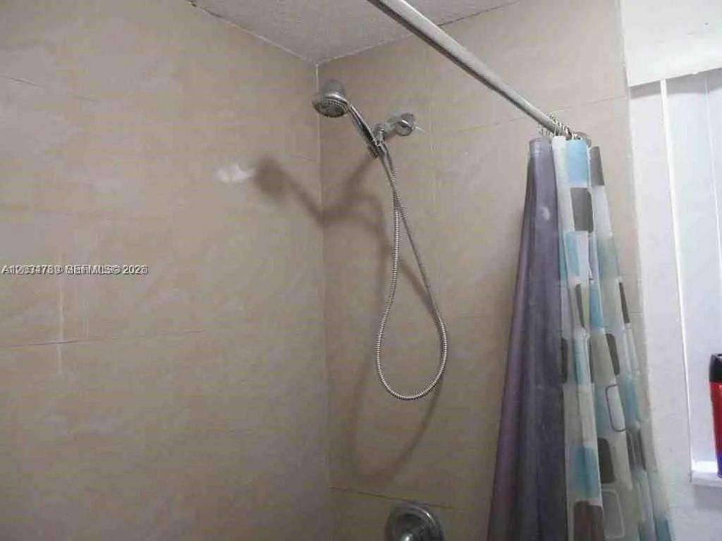 10040 NW 8th Ave , Miami, FL 33150 Photo