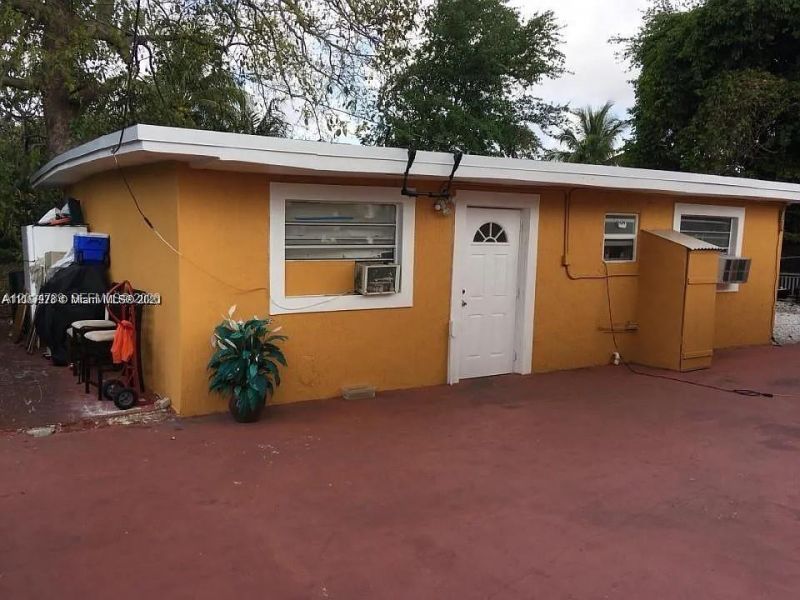 10040 NW 8th Ave , Miami, FL 33150 Photo