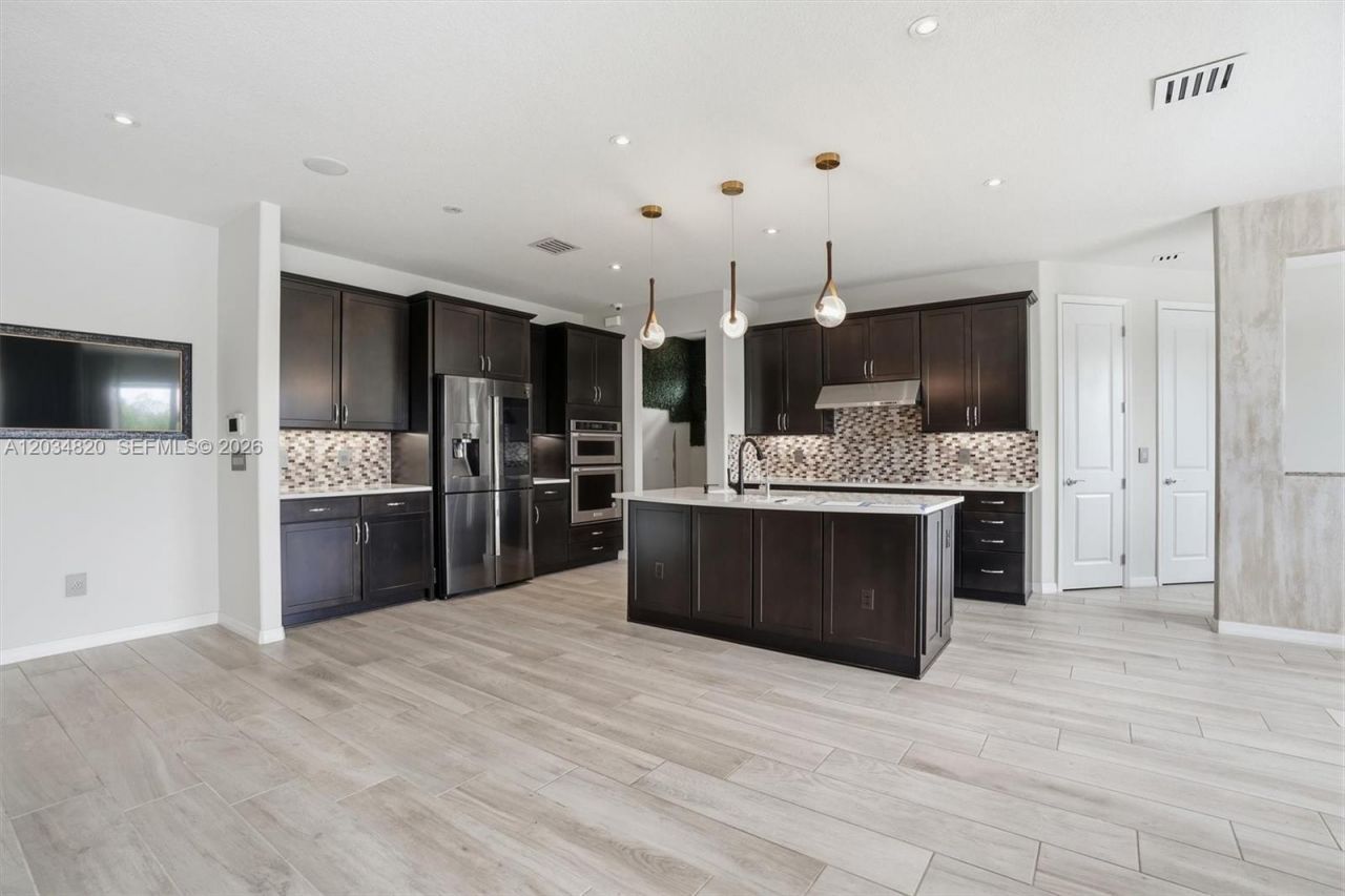 1512 Bursera Ter , Hollywood, FL 33021 Photo