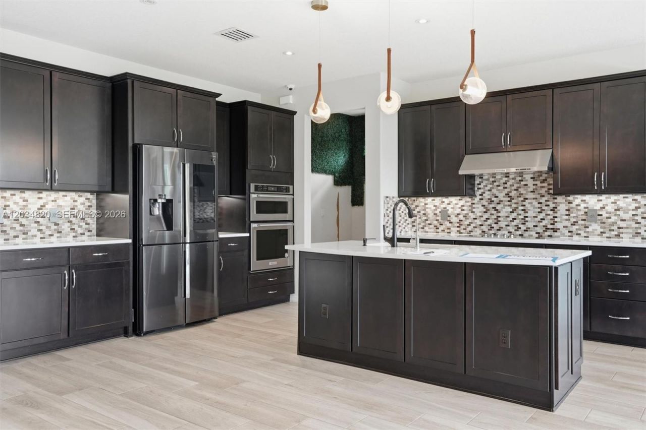 1512 Bursera Ter , Hollywood, FL 33021 Photo