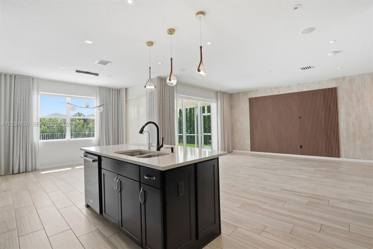 1512 Bursera Ter , Hollywood, FL 33021 Photo