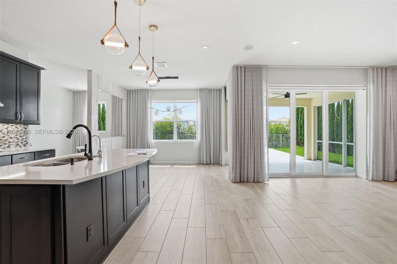 1512 Bursera Ter , Hollywood, FL 33021 Photo