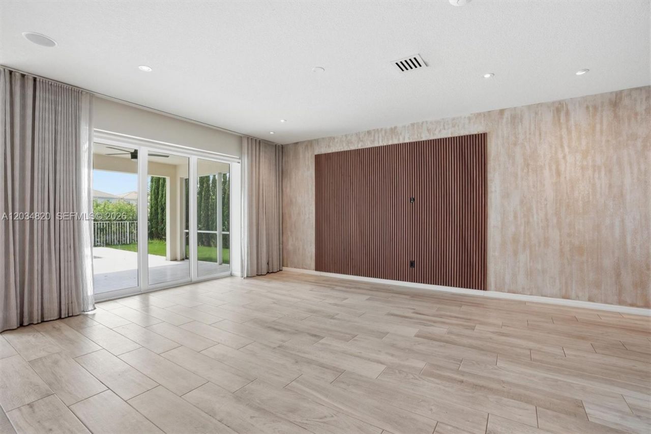 1512 Bursera Ter , Hollywood, FL 33021 Photo