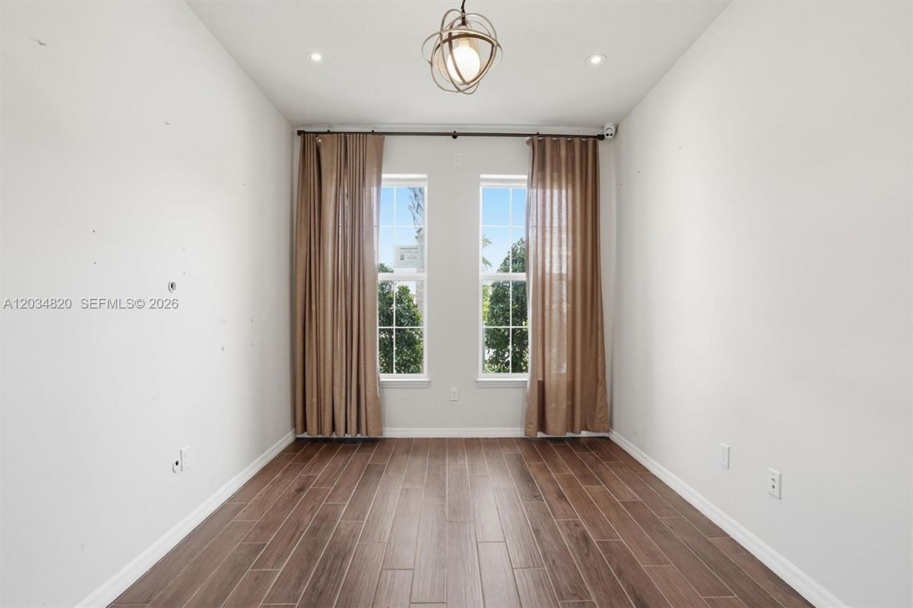 1512 Bursera Ter , Hollywood, FL 33021 Photo