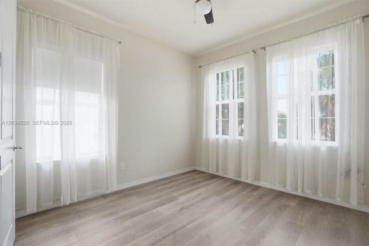1512 Bursera Ter , Hollywood, FL 33021 Photo
