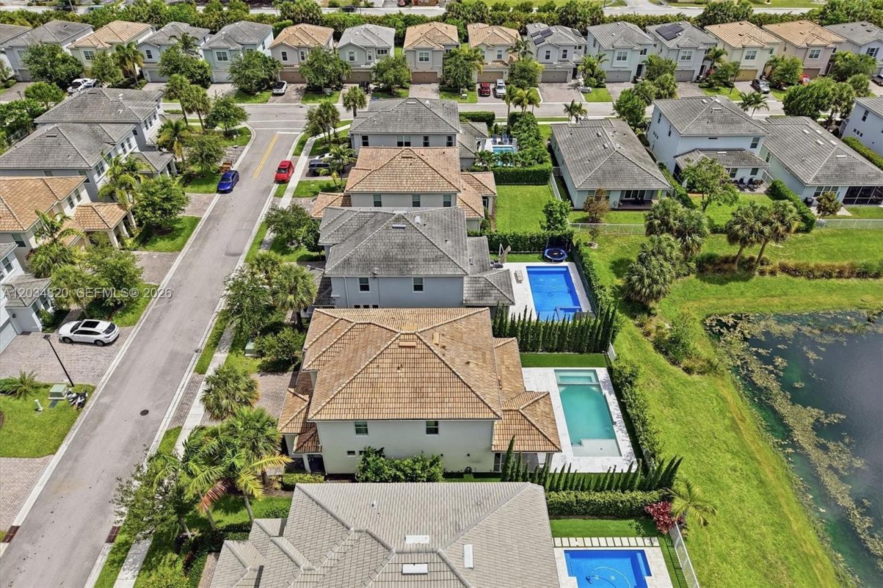 1512 Bursera Ter , Hollywood, FL 33021 Photo