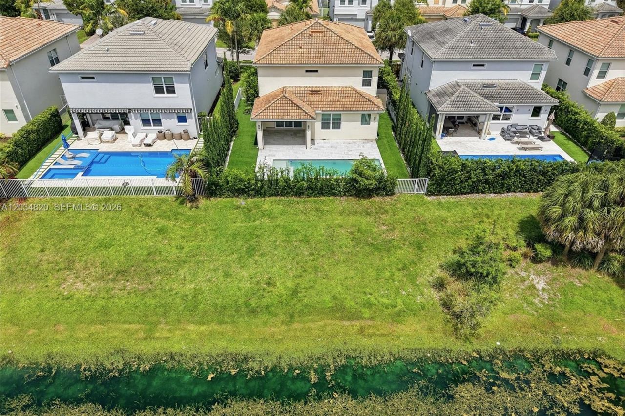 1512 Bursera Ter , Hollywood, FL 33021 Photo