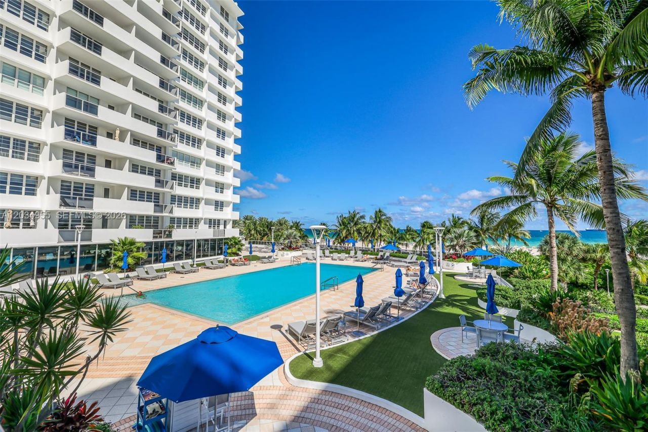 100 Lincoln Rd , Unit 502, Miami Beach, FL 33139 Photo