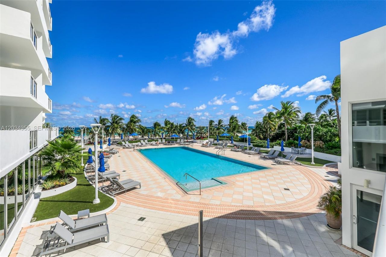 100 Lincoln Rd , Unit 502, Miami Beach, FL 33139 Photo