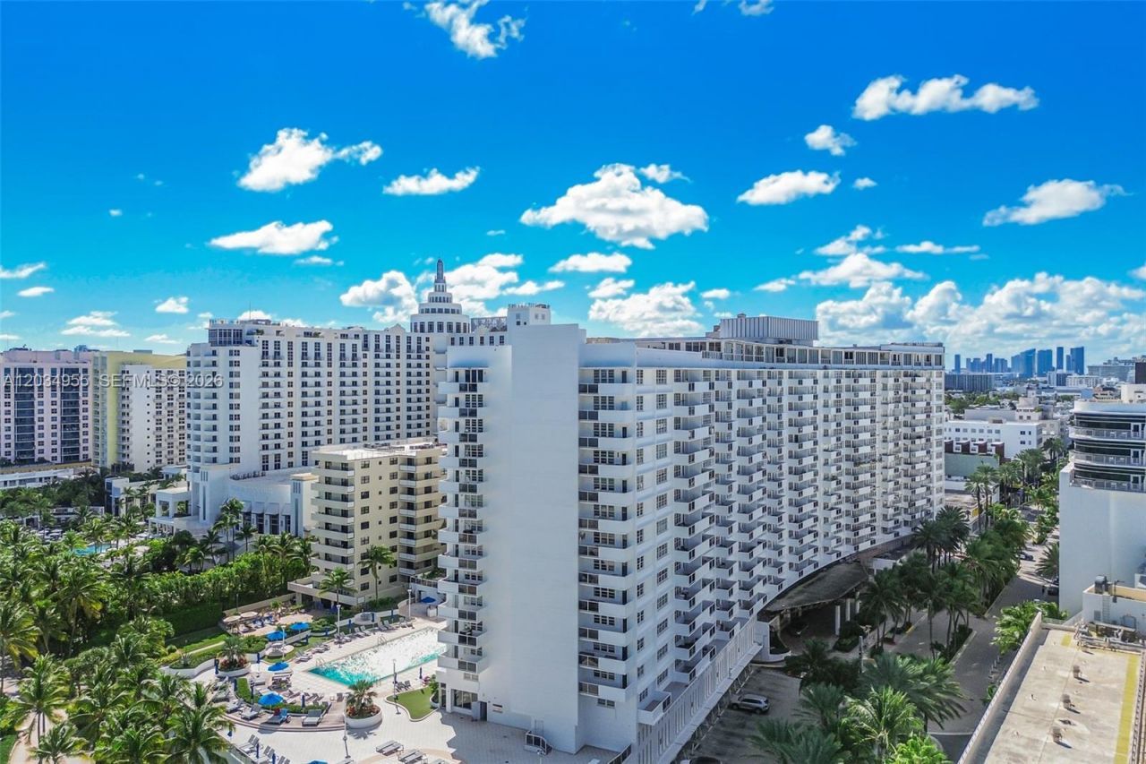 100 Lincoln Rd , Unit 502, Miami Beach, FL 33139 Photo