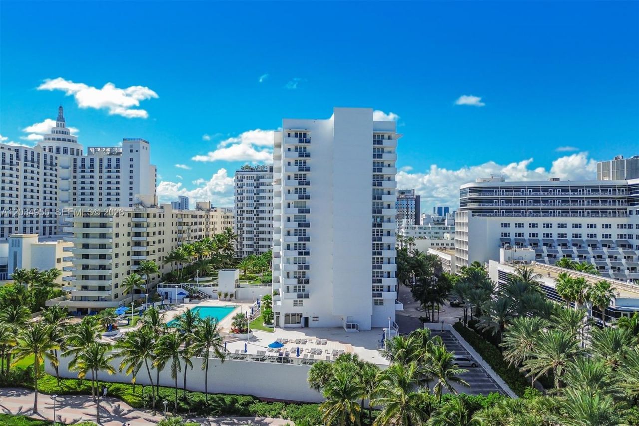 100 Lincoln Rd , Unit 502, Miami Beach, FL 33139 Photo