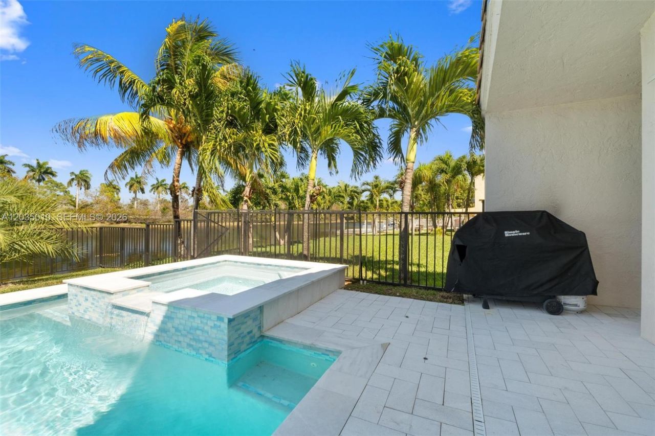 18061 SW 33rd St , Miramar, FL 33029 Photo
